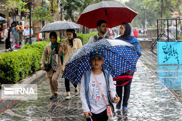 Iran : pluie d'été à Rasht