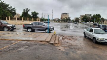 سیستان و بلوچستان زیر بارش‌های سیل‌آسا؛ جنوب استان در محاصره سیل قرار گرفت