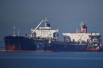 Un pétrolier iranien va récupérer une cargaison de pétrole confisquée par les États-Unis