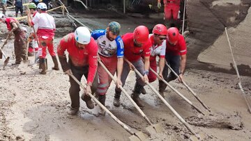امدادرسانی به ۵۸۰خانواده آسیب دیده از سیل در چهارمحال وبختیاری انجام شد