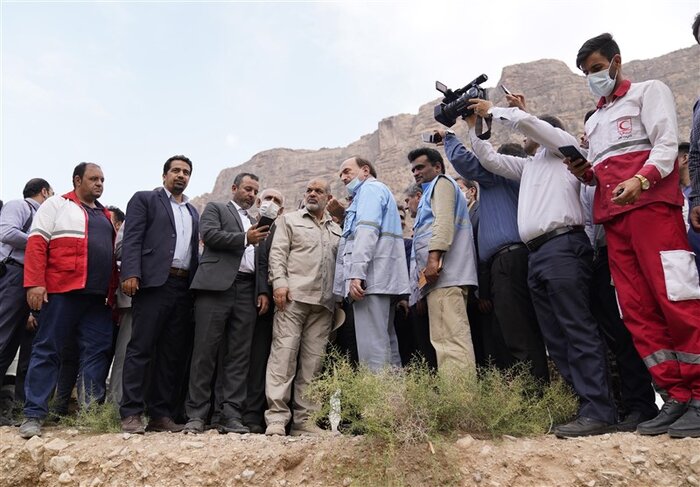 کابینه در کَن؛ به وقت مدیریت بحران