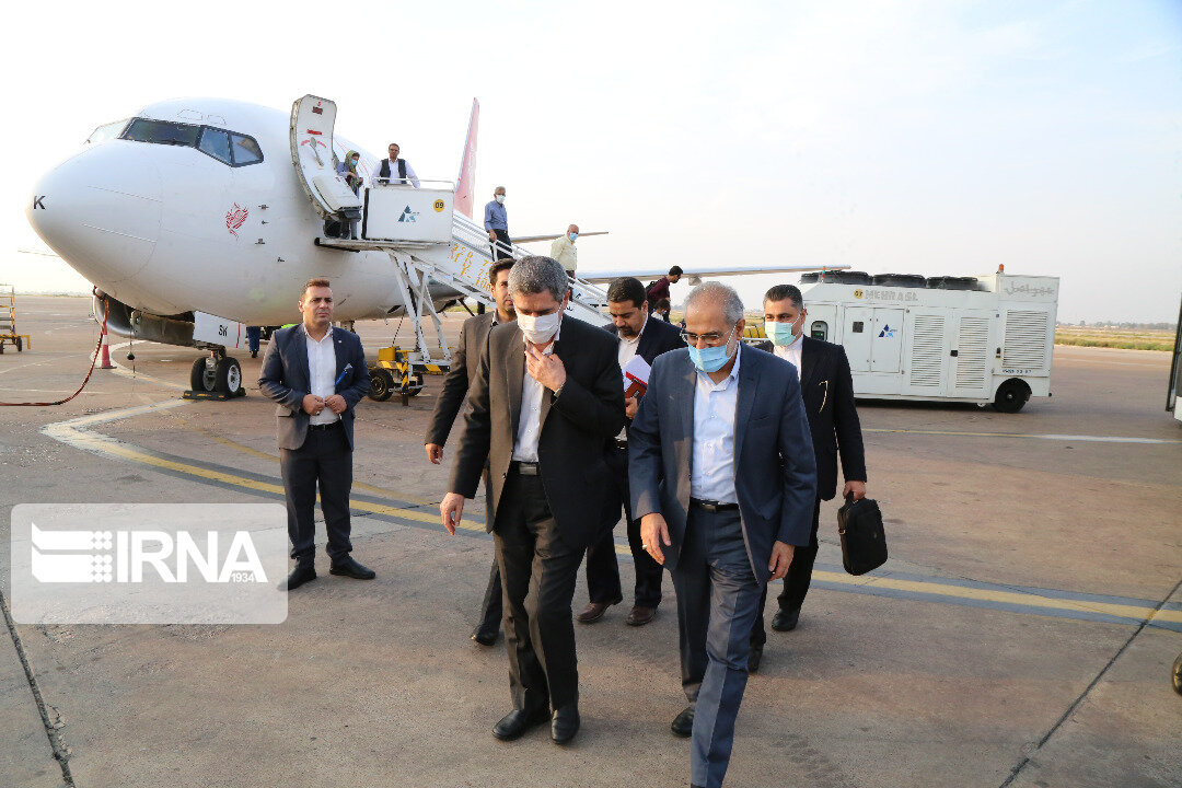 معاون پارلمانی رئیس‌جمهور به استان فارس سفر کرد
