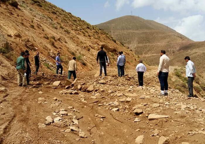 بازگشایی راهها؛ مطالبه عشایر دشت لار در پی بارشهای اخیر