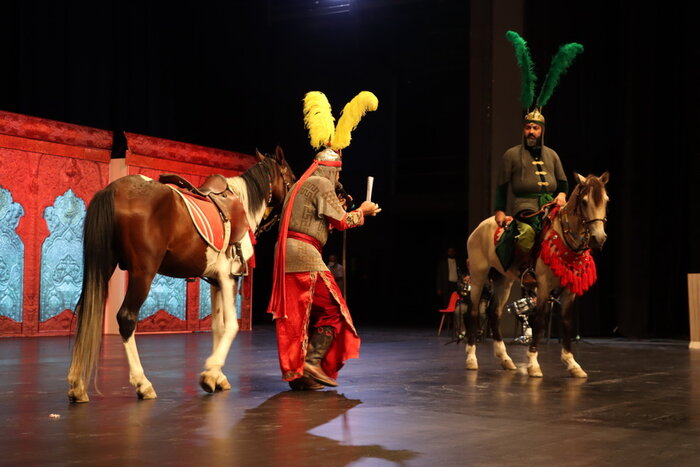 نهضت امام حسین(ع) پُل انتقال مکتب مقاومت به تمامی مردمان جهان است