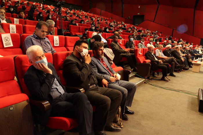 نهضت امام حسین(ع) پُل انتقال مکتب مقاومت به تمامی مردمان جهان است