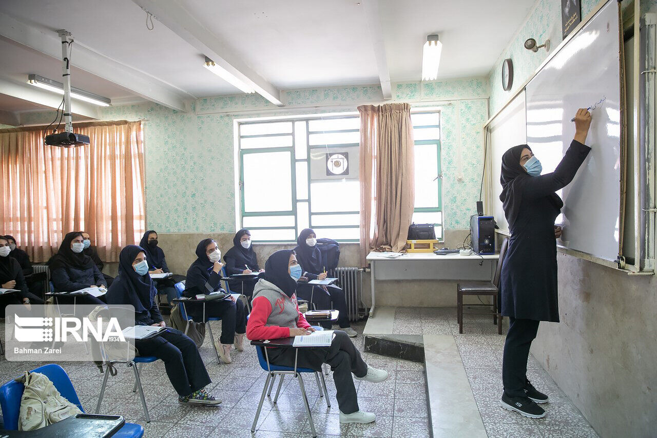 نشست هماهنگی بزرگداشت هفته معلم در یاسوج برگزار شد