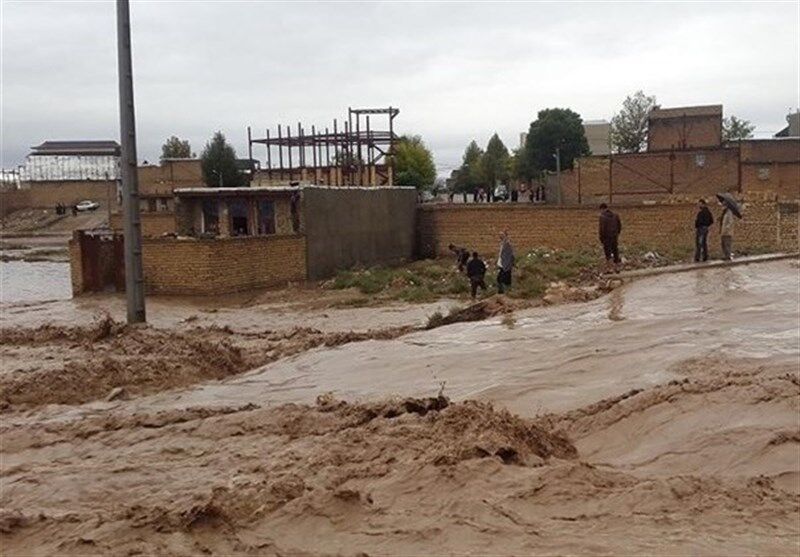 راه ارتباطی ۵۰ روستای کوهستانی شهرستان گُنبکی در کرمان قطع شد