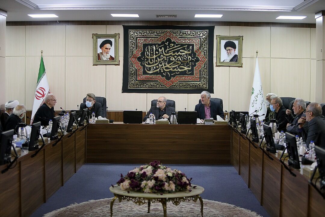 تاکید بر توسعه زنجیره ارزش نفت و گاز و ظرفیت پتروپالایشگاهی کشور