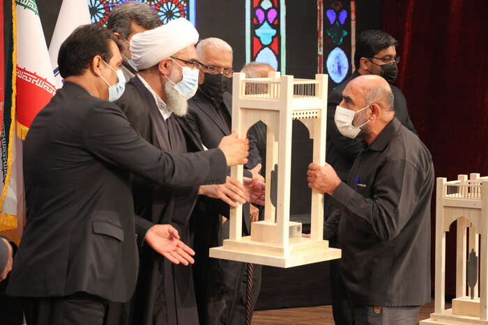 امام جمعه بوشهر: جهان آینده به نام امام حسین (ع) رقم خواهد خورد