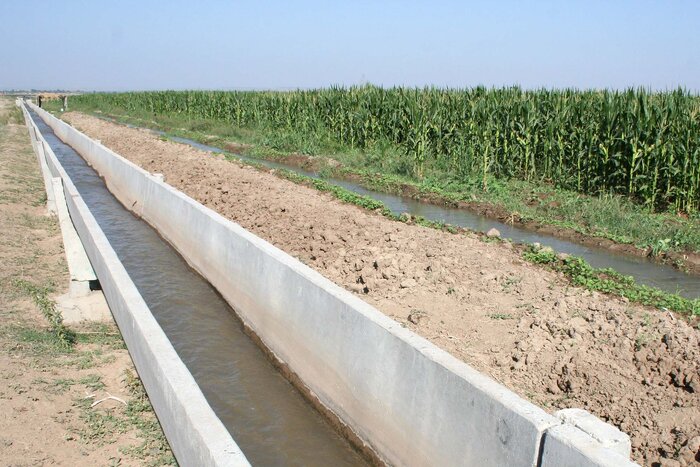 فاصله دور کشاورزان استان اردبیل با صدای پای آب