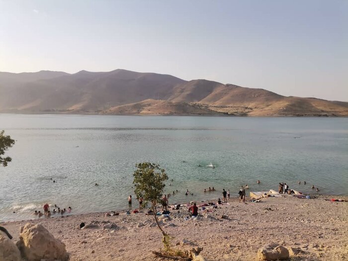 شنا در منابع آبی، تفریحی با چاشنی مرگ + فیلم