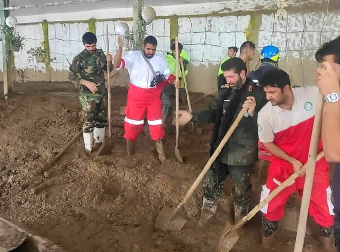 اعزام ۲۷ تیم امداد و نجات شمیرانات به مناطق سیلزده امامزاده داوود (ع) و فیروزکوه