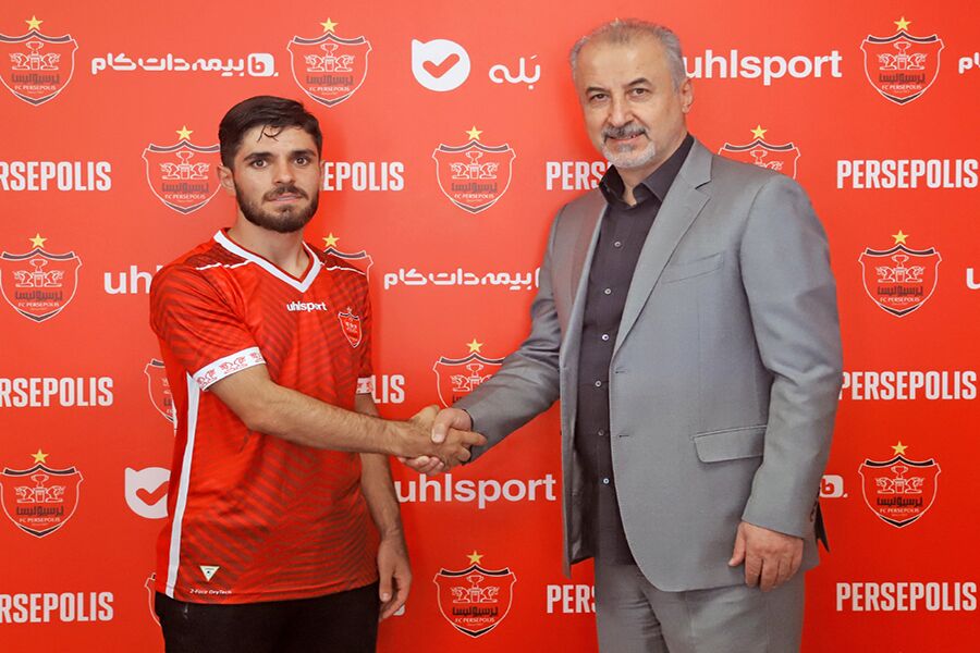 بازیکن جوان پرسپولیس پنج ساله تمدید کرد