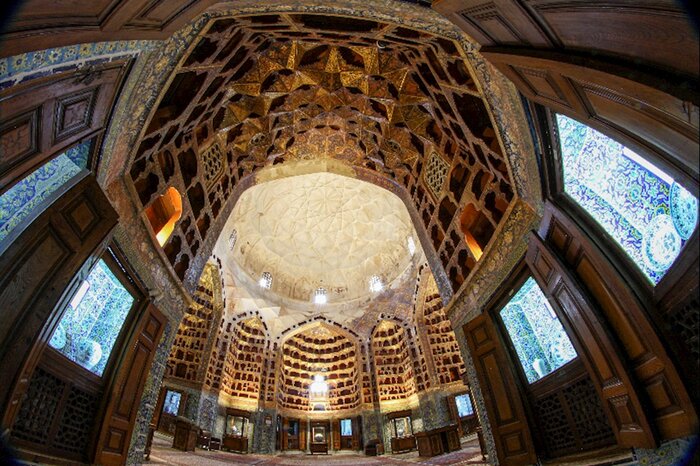 بقعه شیخ صفیالدین اردبیلی پاتوق فرهنگی شد