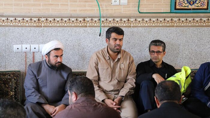 شهردار فیروز کوه: بیش از ۳۰۰ نفر از مسافران گرفتار در ایستگاه قطار اسکان داده شدند