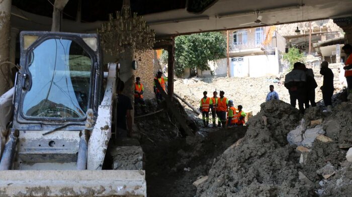 سرپرست فرمانداری فیروز کوه: ۱۲۰ خانه در روستای مزداران به طور کامل تخریب شده است
