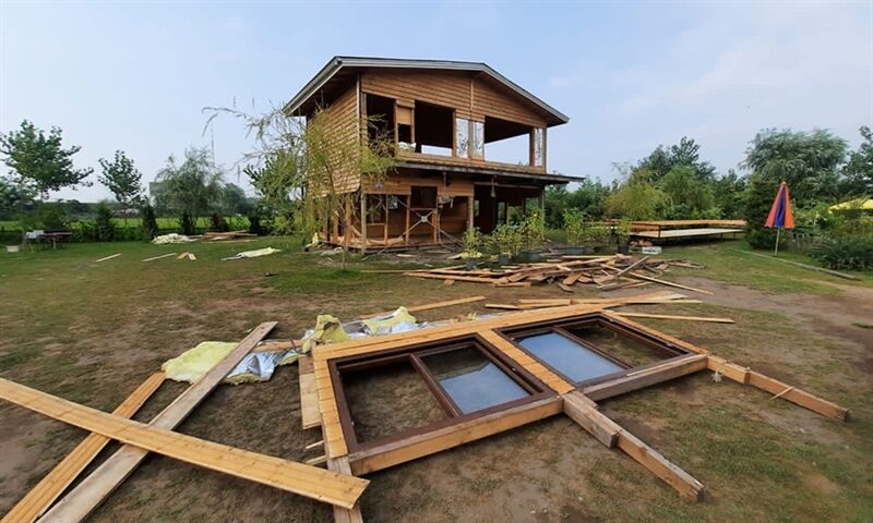 مجموعه گردشگری غیرمجاز امیرکلایه تخریب شد مجموعه گردشگری غیرمجاز امیرکلایه تخریب شد