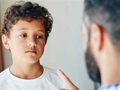 با فرزندی که دروغ میگوید چگونه رفتار کنیم؟