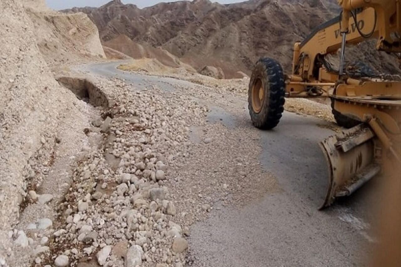 ۲ محور ارتباطی در گچساران بازگشایی شد