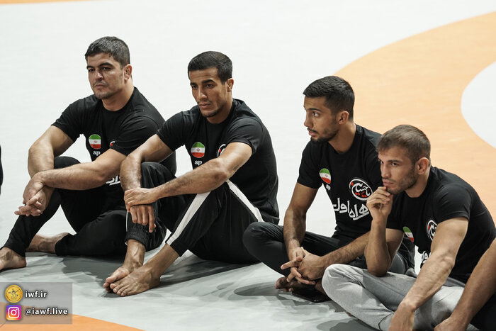 رخت عزای سرور و سالار شهیدان بر تن کمپ کشتی حاج قاسم+ عکس