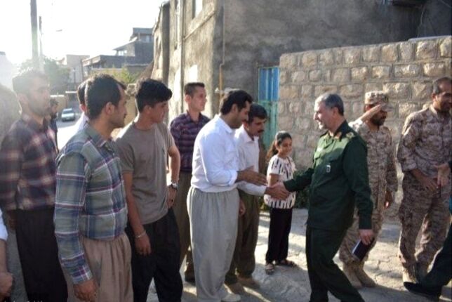 فرمانده سپاه کردستان:انتقام خون به ناحق ریخته شده کشاورز کردستانی را خواهیم گرفت فرمانده سپاه کردستان:انتقام خون به ناحق ریخته شده کشاورز کردستانی را خواهیم گرفت