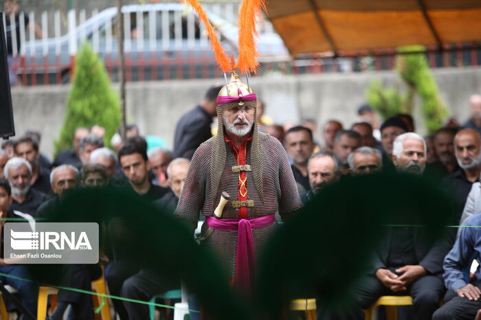 رد خون بر مشکِ ماه بنیهاشم