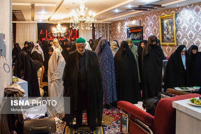 چگونه روضه خانگی ساده و کمهزینه برگزار کنیم؟