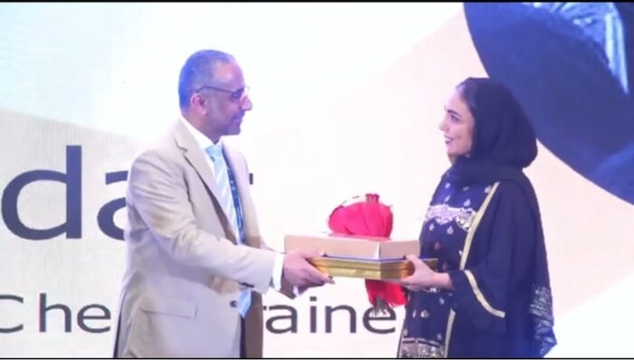 پریدر بهترین مربی شطرنج زنان جهان شد 2