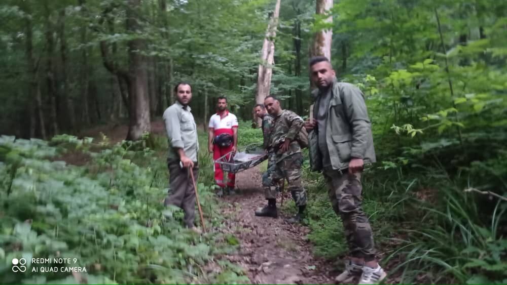 عملیات رهاسازی جسد از یک دستگاه خودرو سقوط کرده در جنگل «شموشک» گرگان ادامه دارد عملیات رهاسازی جسد از یک دستگاه خودرو سقوط کرده در جنگل «شموشک» گرگان ادامه دارد