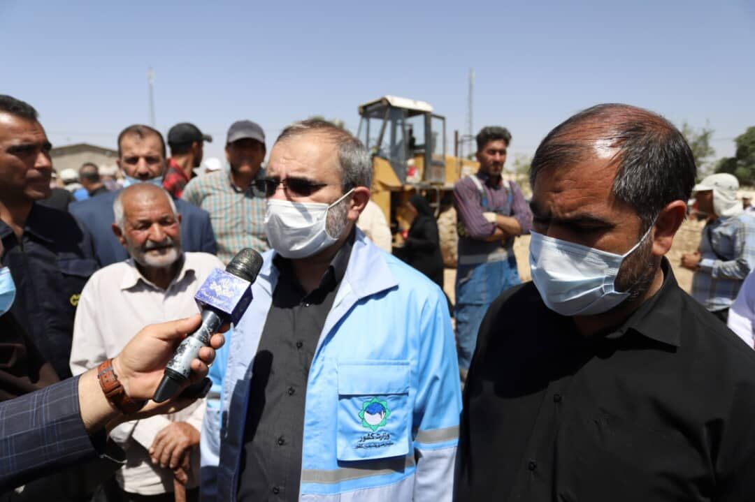 استاندار مرکزی: ۴۰ منزل مسکونی روستای آهنگران شهرستان فراهان آسیب جدی دیده است