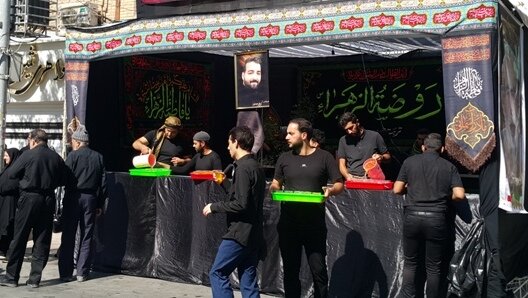 حضور پرشور مردم تربتحیدریه در آیین تاسوعای حسینی