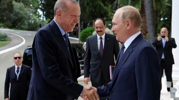 افزایش نگرانی‌ غرب از تقویت روابط روسیه و ترکیه