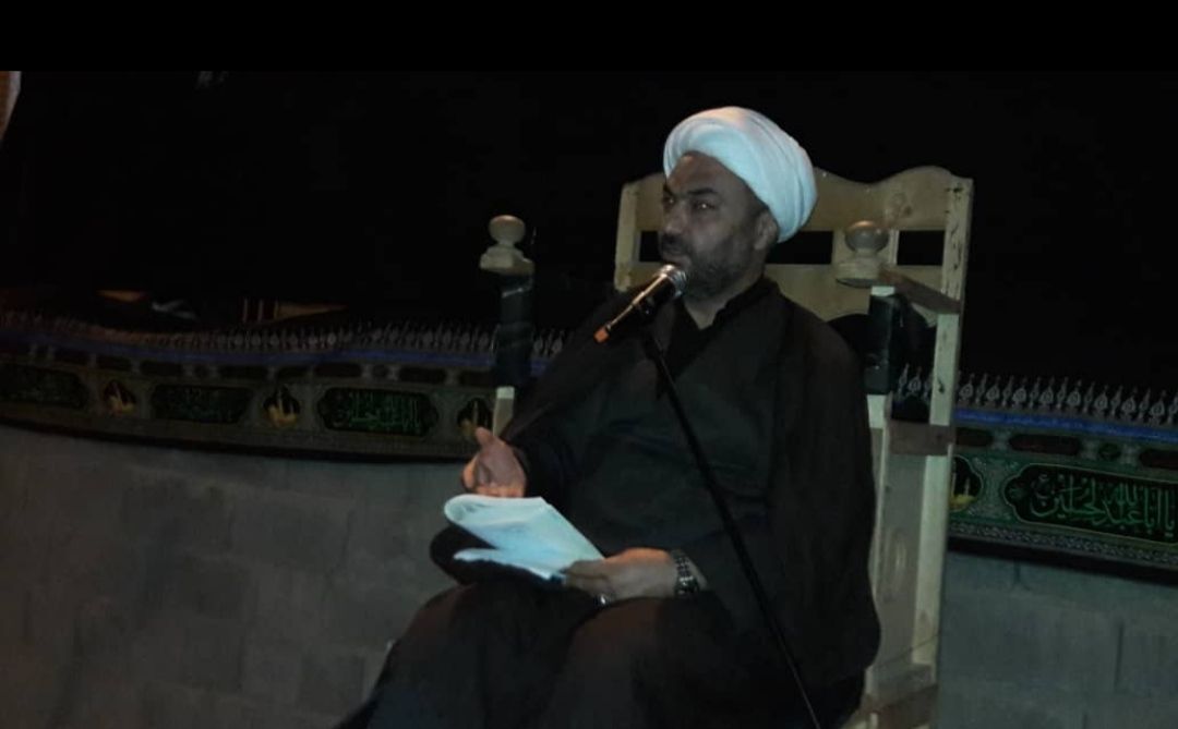 ماه محرم فرصتی مغتنم برای آشنایی مردم با فلسفه قیام حسین ( ع ) است  ماه محرم فرصتی مغتنم برای آشنایی مردم با فلسفه قیام حسین ( ع ) است