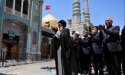 نماز جماعت ظهر عاشورا در قم اقامه شد