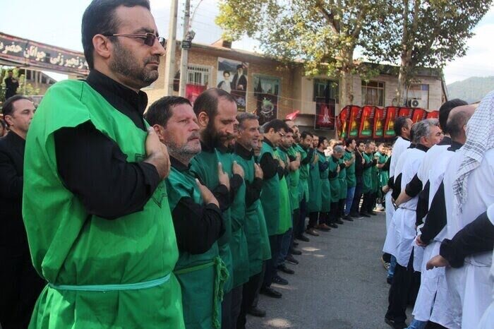 سنگ تمام مومنان ایران اسلامی در عاشورای حسینی