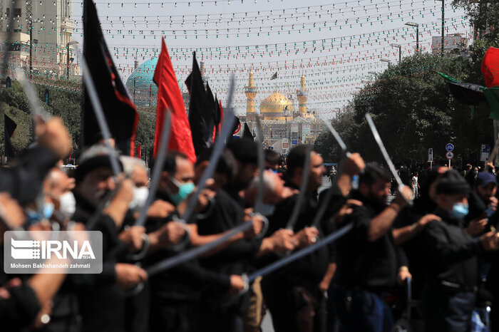 سنگ تمام مومنان ایران اسلامی در عاشورای حسینی