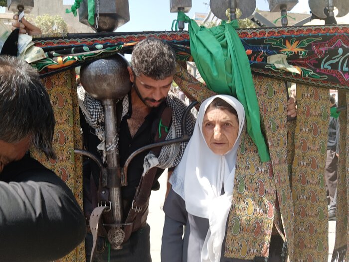 سنندج عاشورایی شد