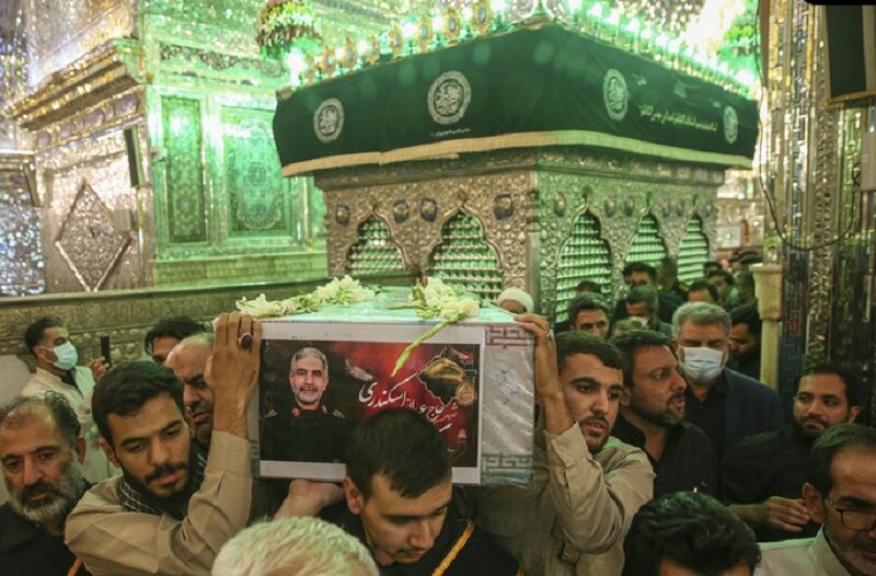 عاشورایی متفاوت؛ عطر حضور سردار بی سر، شیراز را سرافراز می کند عاشورایی متفاوت؛ عطر حضور سردار بی سر، شیراز را سرافراز می کند