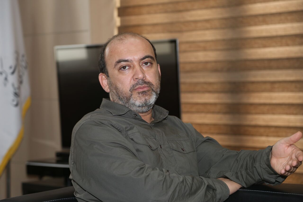 استاندار هرمزگان: شیلات یکی از ظرفیتهای محوری توسعه اقتصادی استان است استاندار هرمزگان: شیلات یکی از ظرفیتهای محوری توسعه اقتصادی استان است