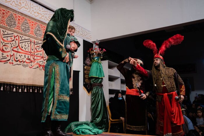 استقبال گسترده محبان اهل بیت(ع) از تعزیه حسینی در فنلاند