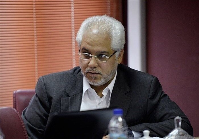 سرخپوشان در انتظار پاسخ استعلام پورعلیگنجی/ توافق باشگاه استقلال و سازمان لیگ درباره تبلیغات محیطی