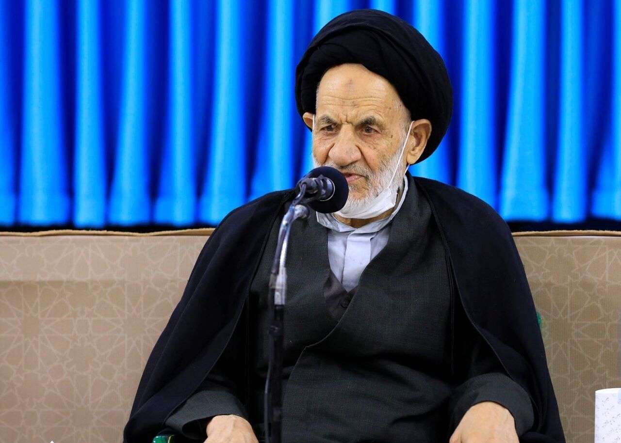 امام جمعه بیرجند: کار رسانهای صحیح انسان را به کمال میرساند امام جمعه بیرجند: کار رسانهای صحیح انسان را به کمال میرساند