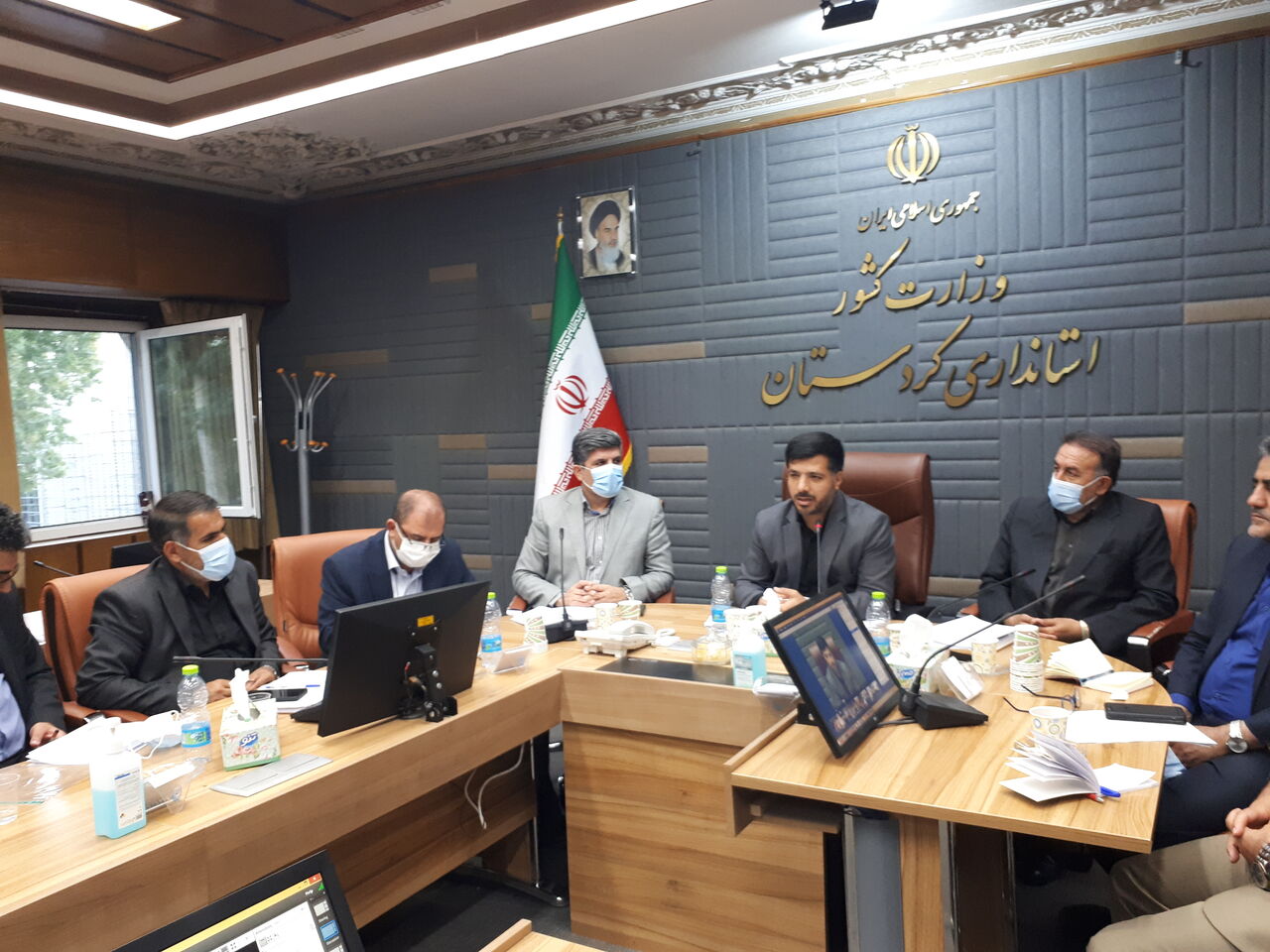 معاون استاندار کردستان: مدیران مدام بر اساس سند به مردم گزارش عملکرد دهند معاون استاندار کردستان: مدیران مدام بر اساس سند به مردم گزارش عملکرد دهند