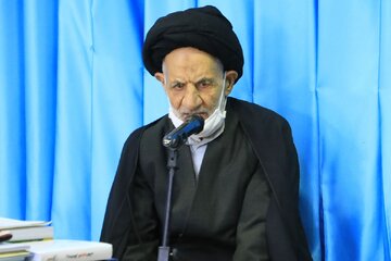 امام جمعه بیرجند: نیروی انتظامی حافظ هویت جامعه است