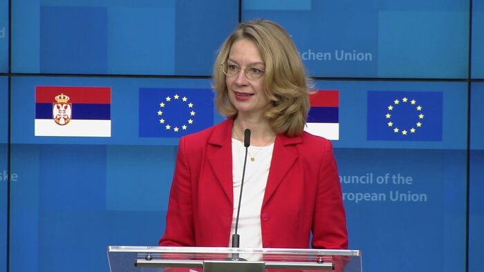 از تاکید چین بر لزوم پاسخ دهی آمریکا به نگرانیهای منطقی ایران درباره برجام تا اتصال باکو به نخجوان از طریق ایران