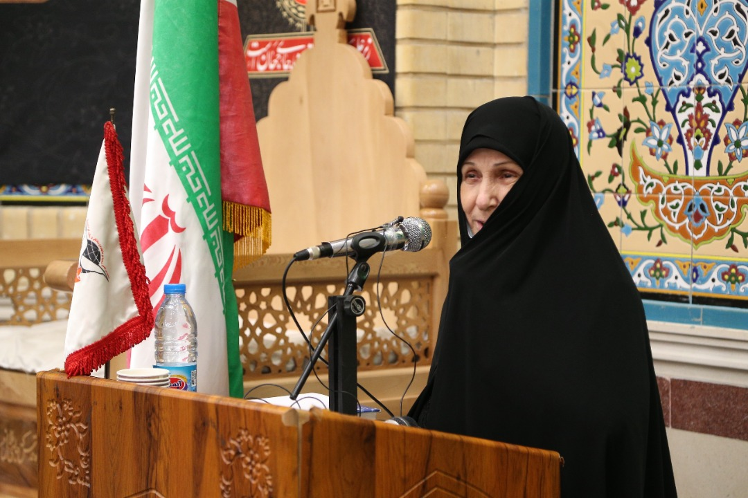 محفل اسوههای صبر و ایستادگی با حضور رئیس بنیاد شهید و امور ایثارگران