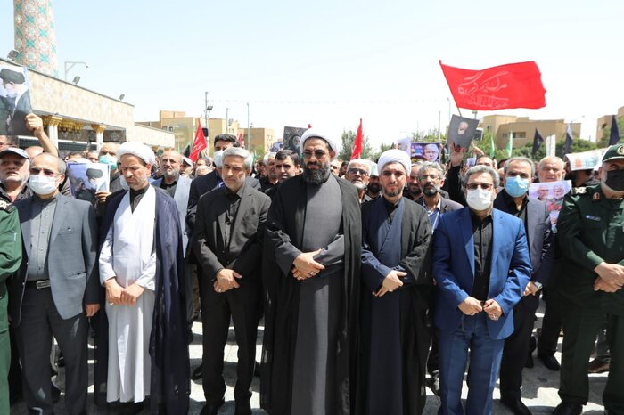 مردم همدان اهانت به سردار شهید مدافع حرم را محکوم کردند