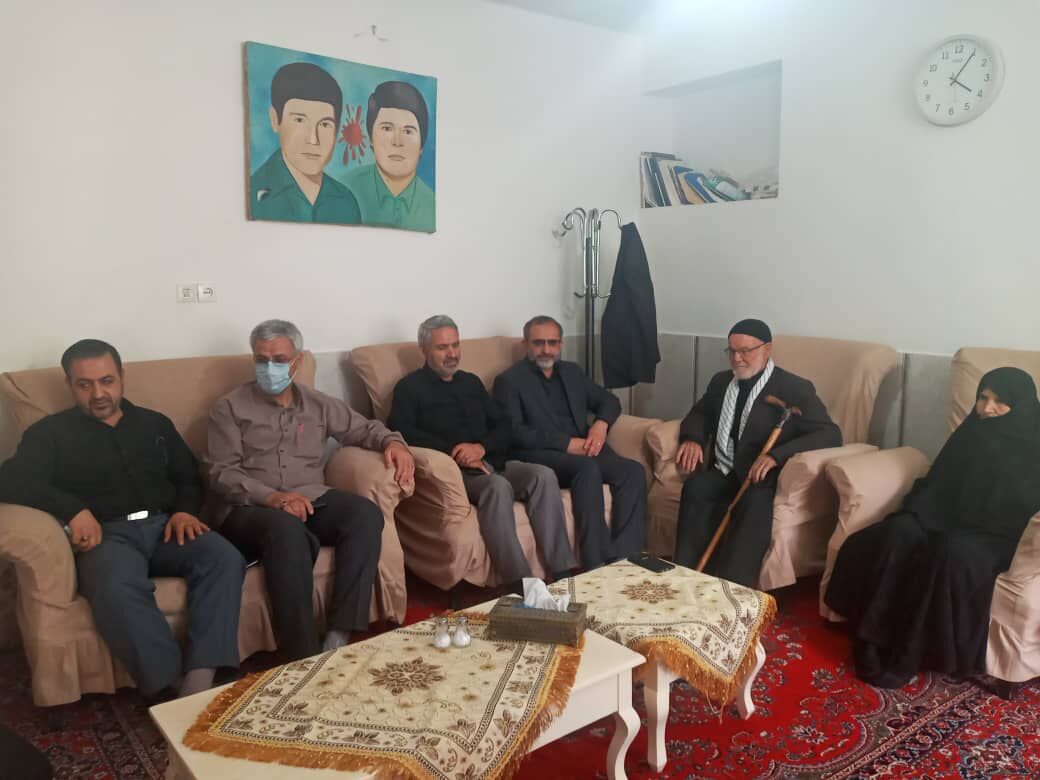 عملکرد مسئولان پاسخگویی به خون مقدس شهدا است عملکرد مسئولان پاسخگویی به خون مقدس شهدا است