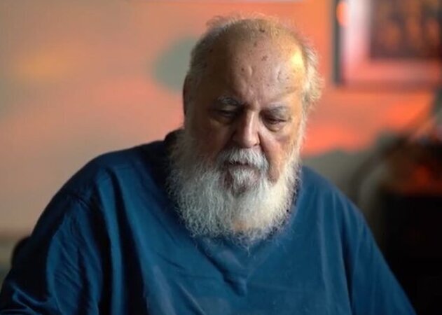 محمود دولتآبادی فیلم دیده نشده از شعرخوانی ابتهاج را در اختیار ایرنا گذاشت