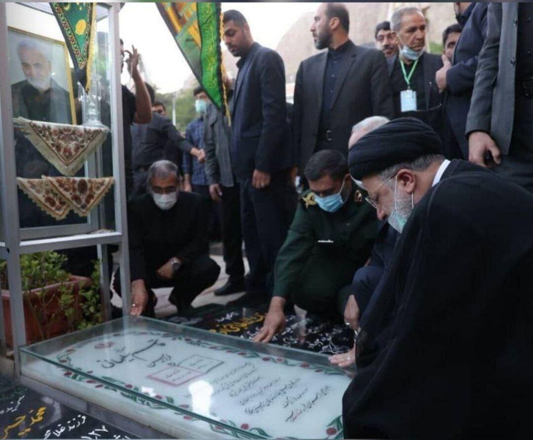 رییسجمهور به مقام شامخ سپهبد شهید سلیمانی ادای احترام کرد